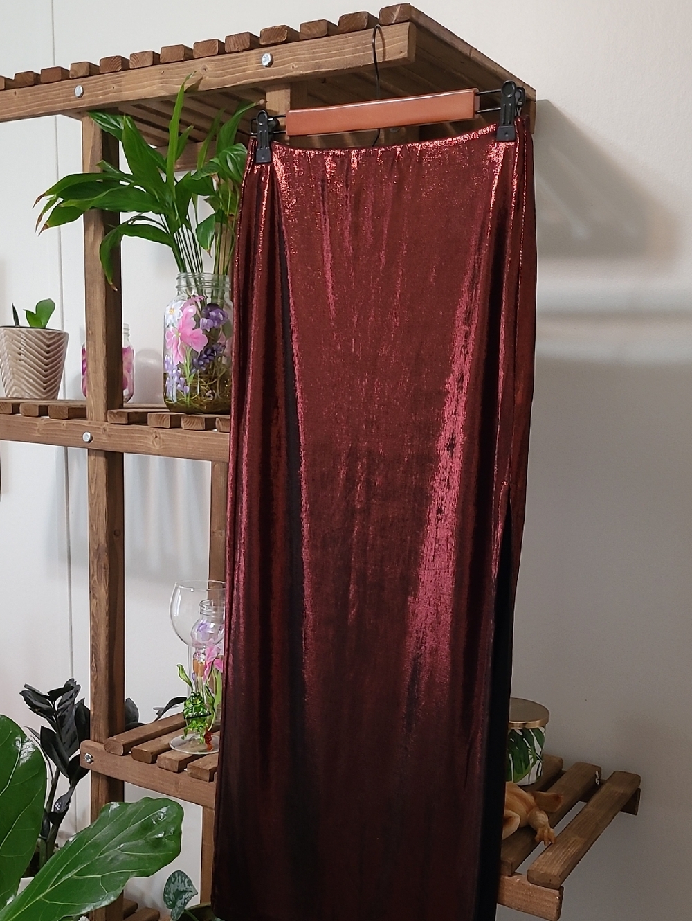 JoJoX Cupshe Deep Red Wine Metallic Maxi Skirt - Picture 5 of 8